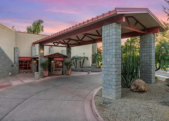 Boutique hotel only: Arizona Christian University Hotel And Conference Center